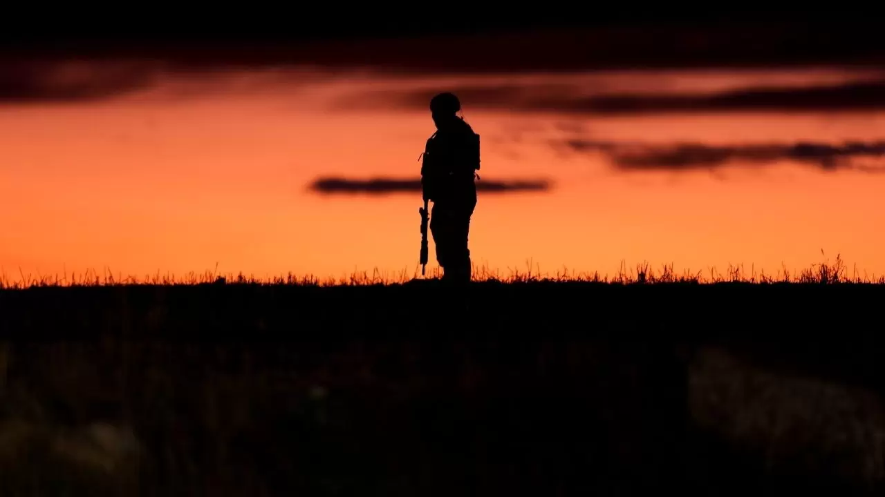 Libya Genelkurmay Başkanı Al-Haddad’ı taşıyan uçağın enkazına ulaşıldı 8