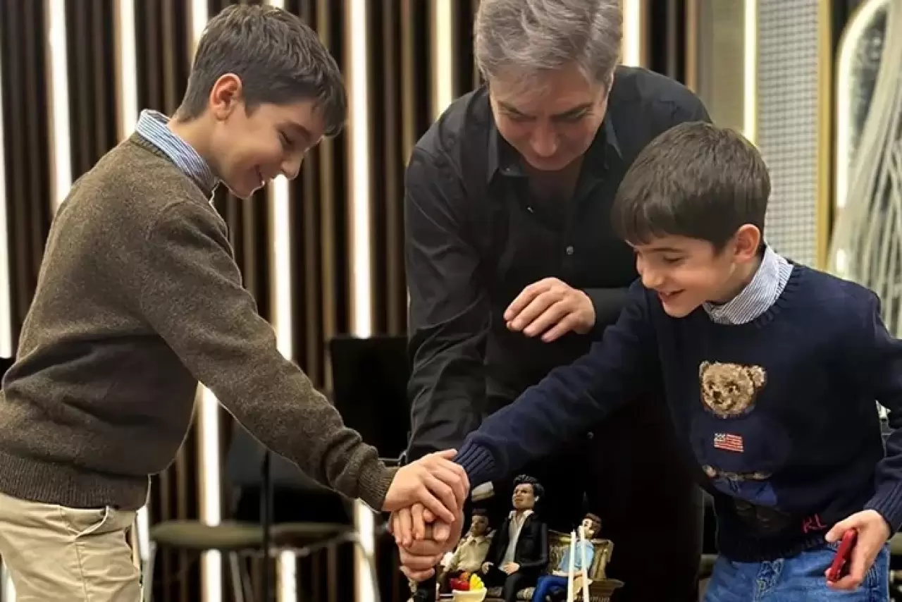 Kurtlar Vadisi'nin Polat Alemdar'ı yıllar sonra ortaya çıktı! Necati Şaşmaz’ın çocuklarını gören şoke oldu 3