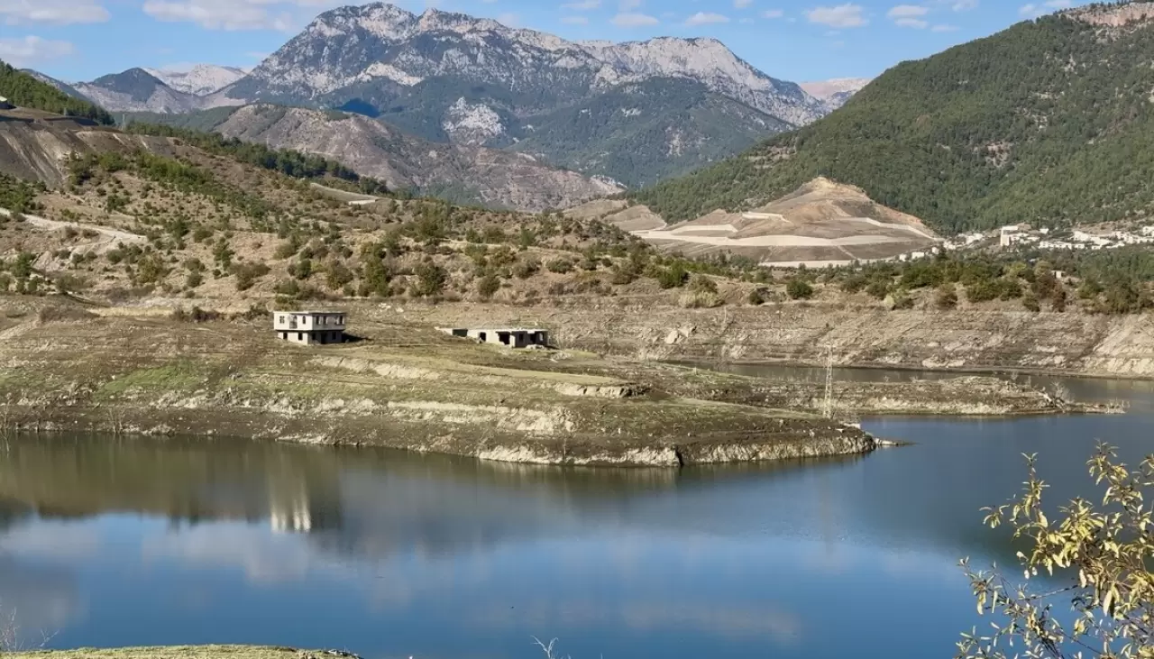 11 yıl önceki 'hayalet köy' geri döndü 2