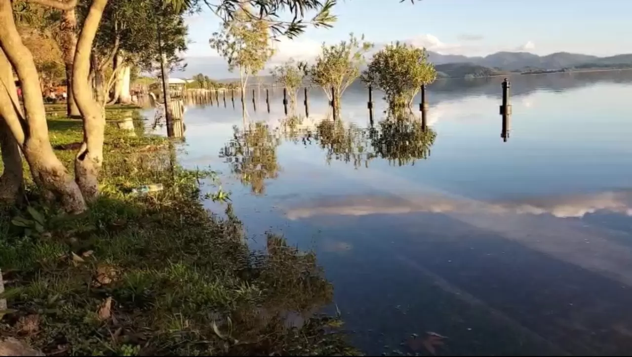 Muğla'da yağışlar seli getirdi: Delta Plajı sular altında kaldı! 1