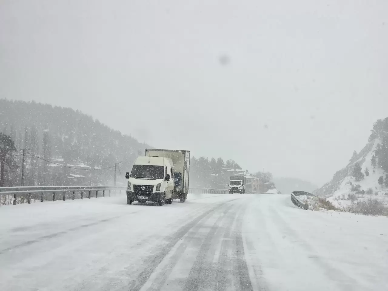 Adana'nın Pozantı ilçesinde muhteşem kar manzarası 2