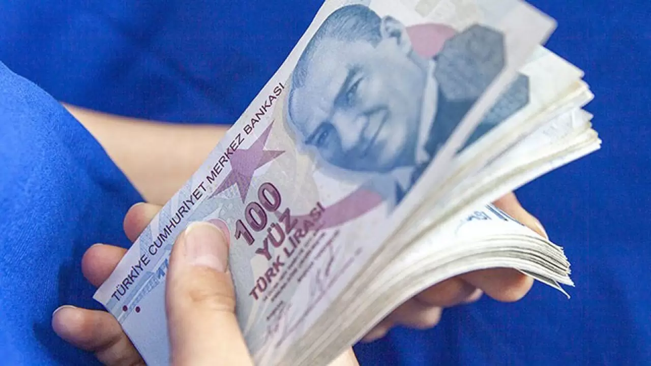 Yeni asgari ücret için geri sayım başladı: İşte masadaki olası tüm senaryolar 8