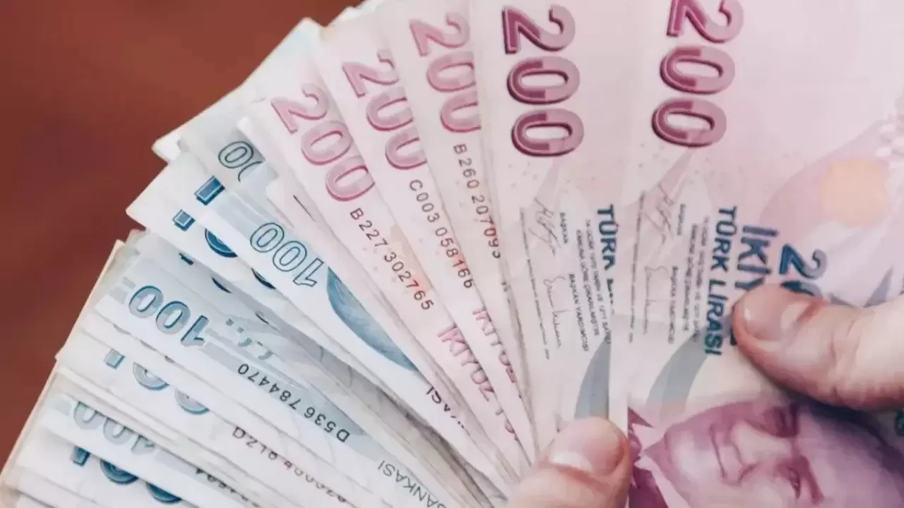 Yeni asgari ücret için geri sayım başladı: İşte masadaki olası tüm senaryolar 4