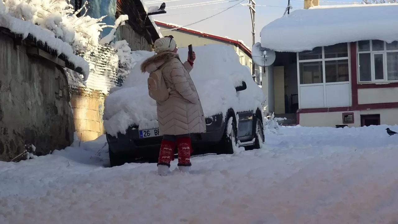 Doğu’da görüş mesafesi 30 metreye düştü! Sis ve buzlanma hayatı felç etti 5