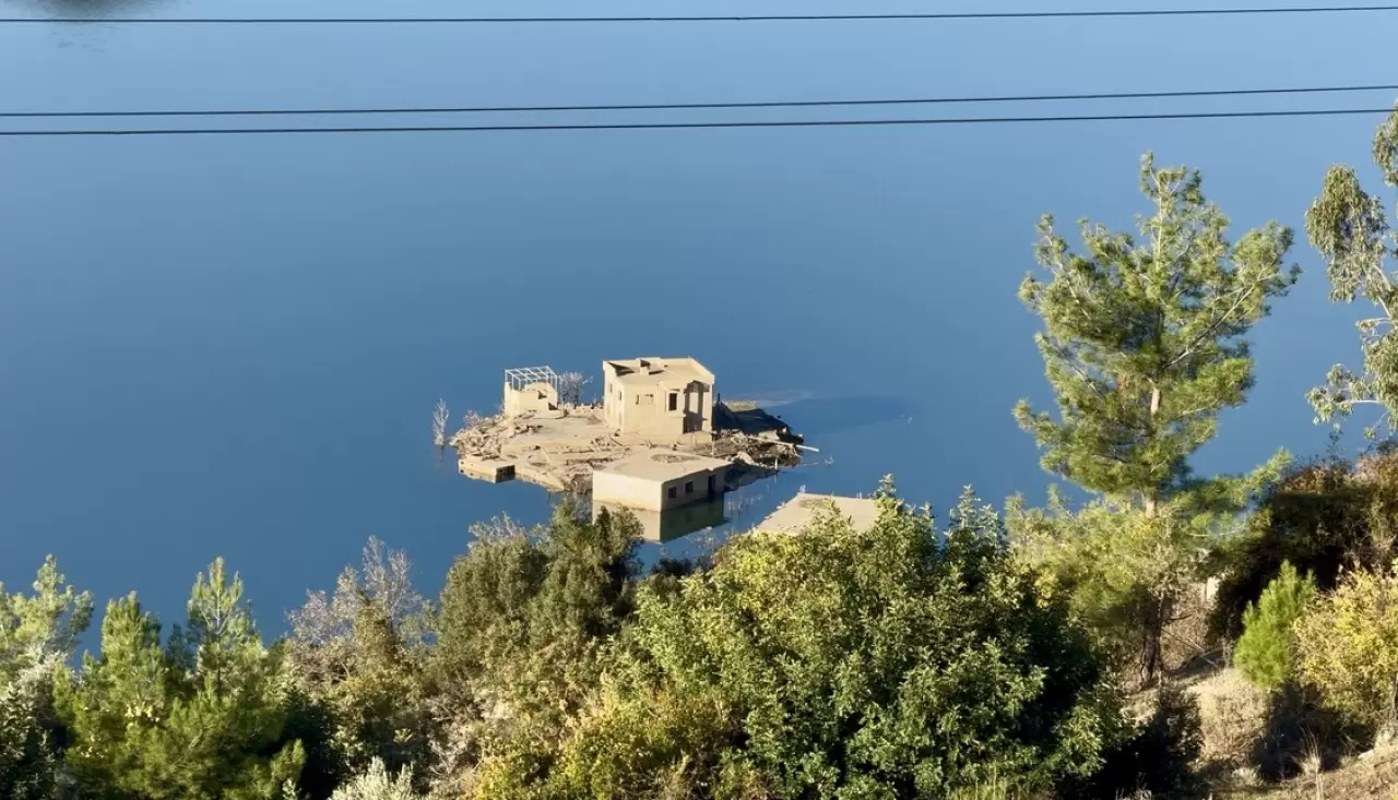 11 yıl önceki 'hayalet köy' geri döndü 9