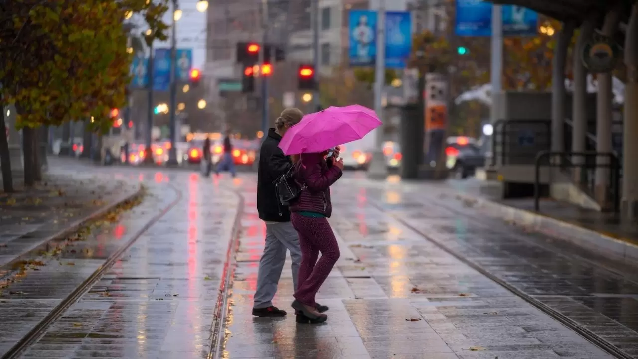 Atmosferik nehir fırtınası San Francisco’yu vurdu: Günlük hayat durdu 5