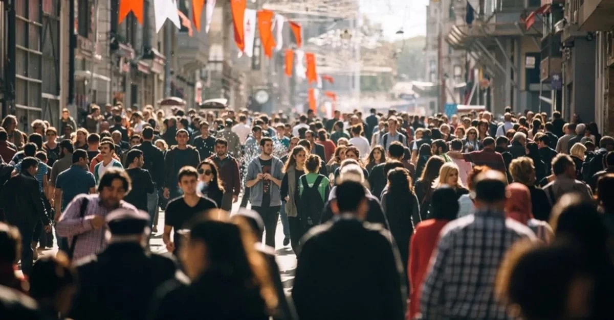 İstanbul'un bir ilçesi 57 ilden daha kalabalık 6