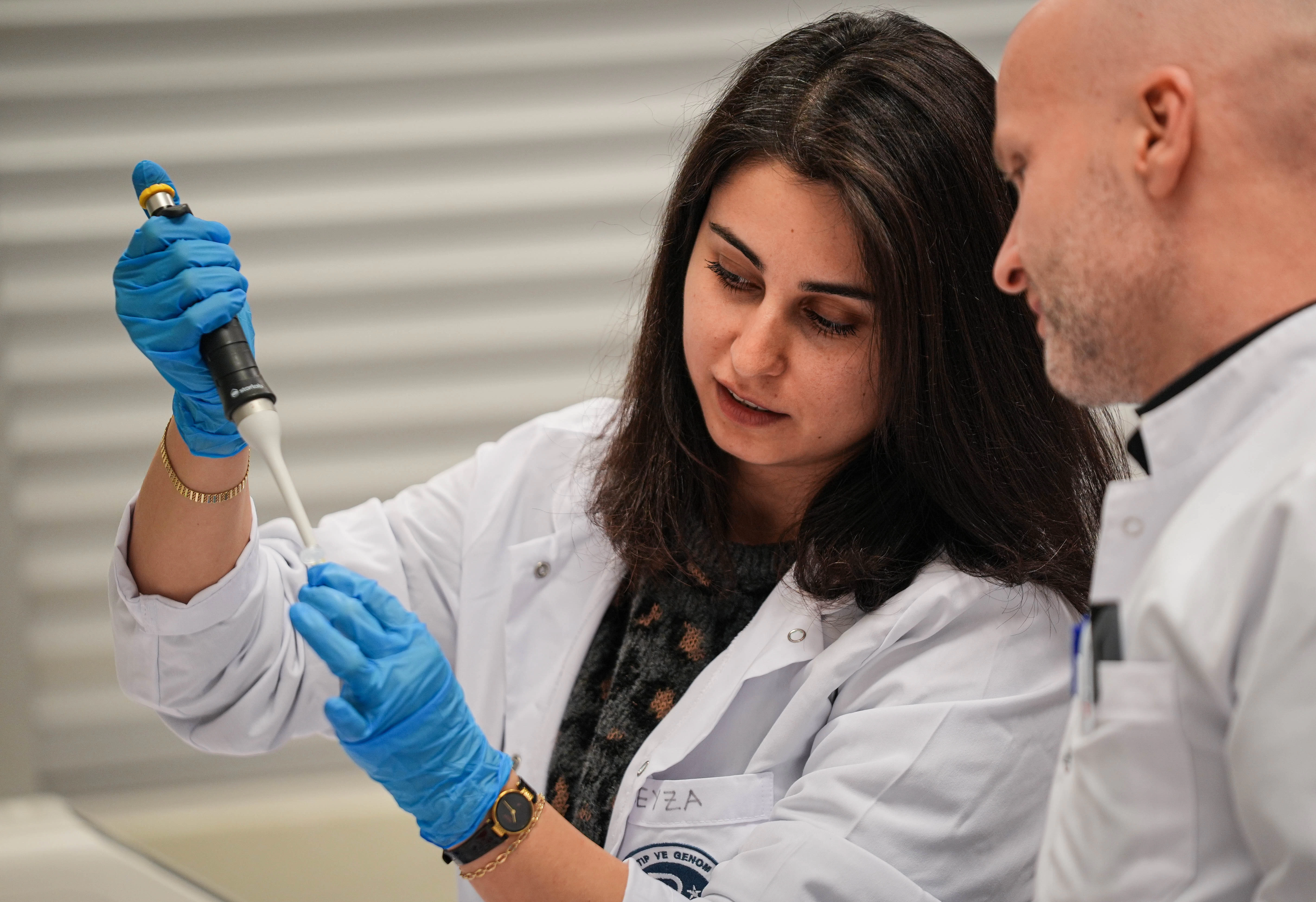 Türkiye'de Yerli Teknolojiyle Üretilen Yenilikçi Kanser İlacının Etkin Maddesi, Yurt Dışına Rakip Olacak! 3