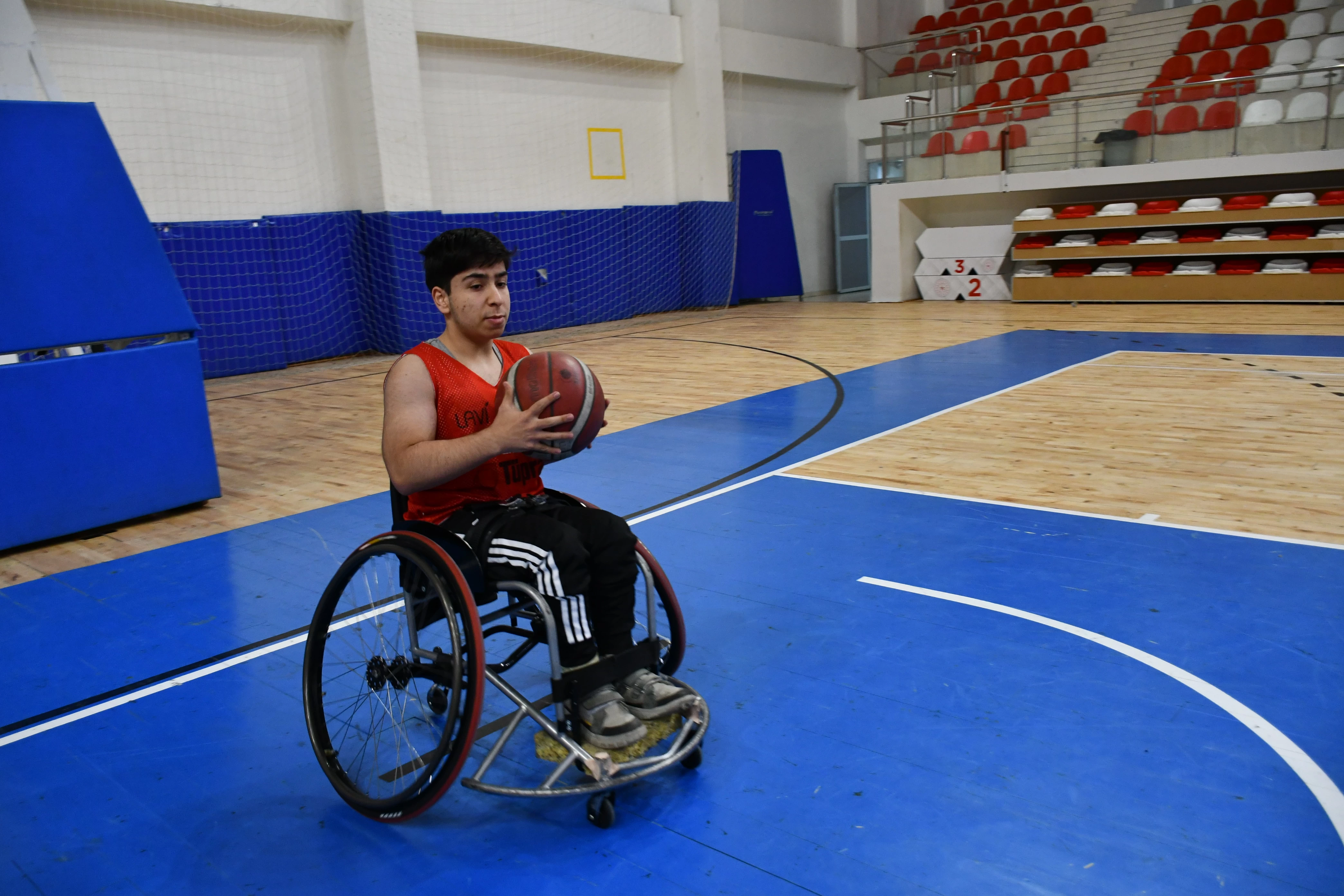 Batmanlı engelli basketbolcuların hedefi Süper Lig 1