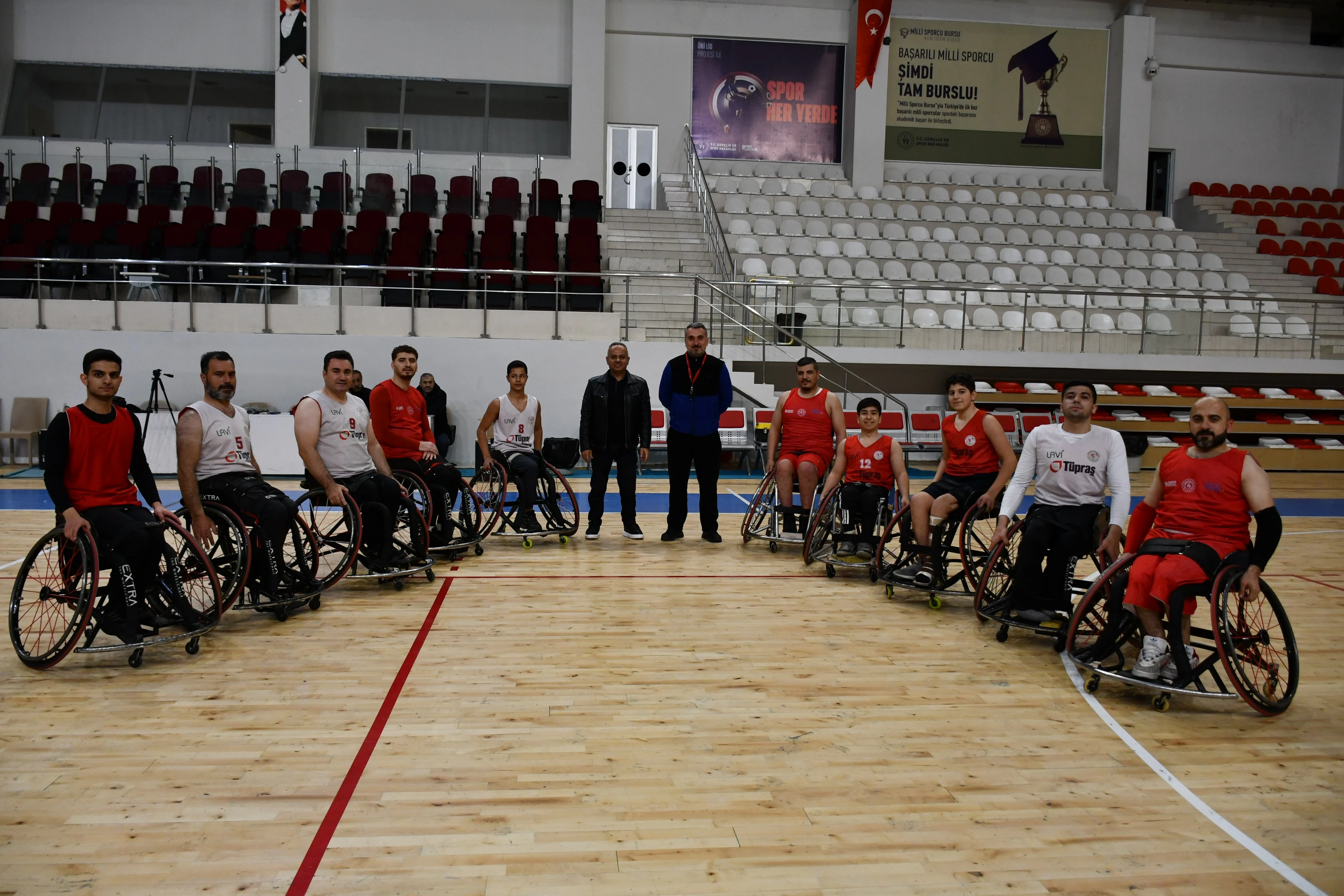 Batmanlı engelli basketbolcuların hedefi Süper Lig 5