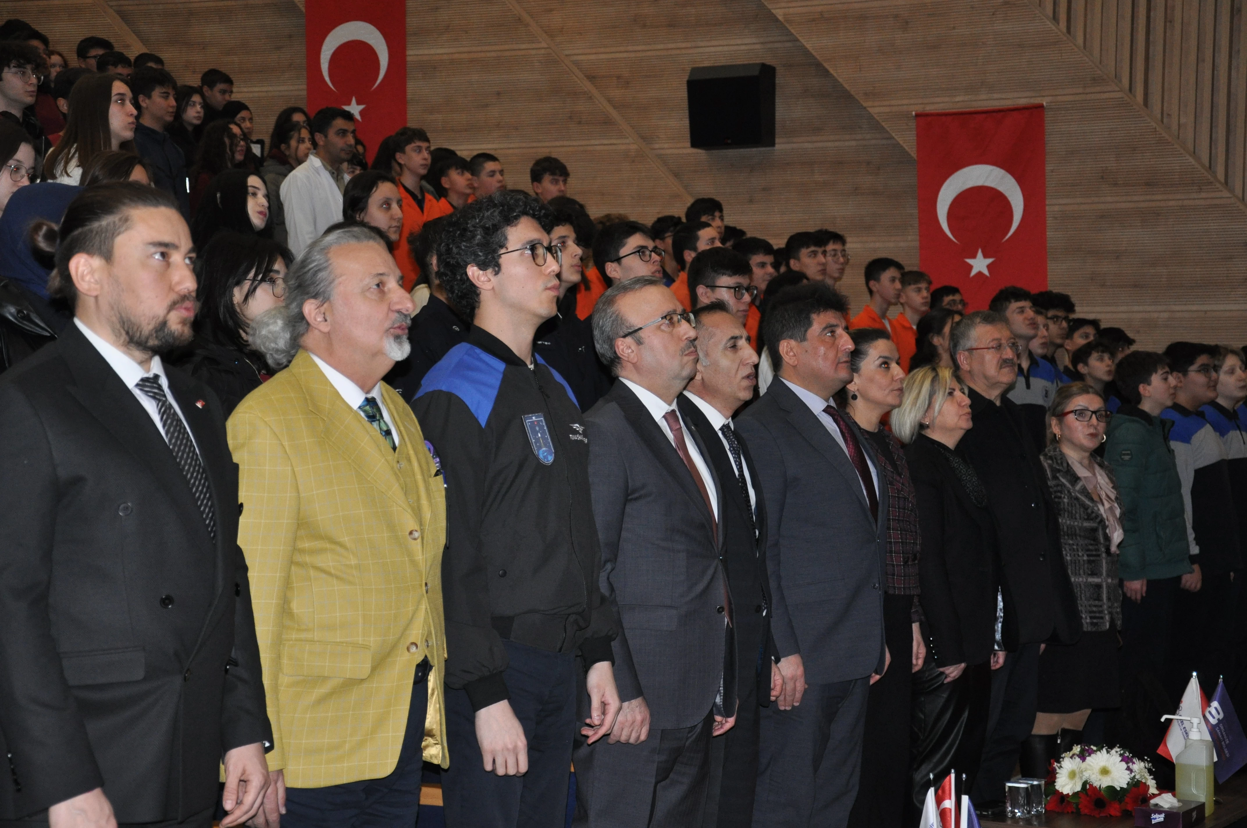 Astronot Tuva Cihangir Atasever, Eskişehir'de öğrencilerle buluştu 2