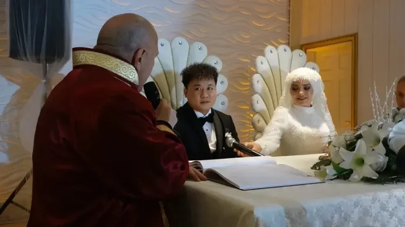 Çinli damada Karadeniz usulü düğün 6