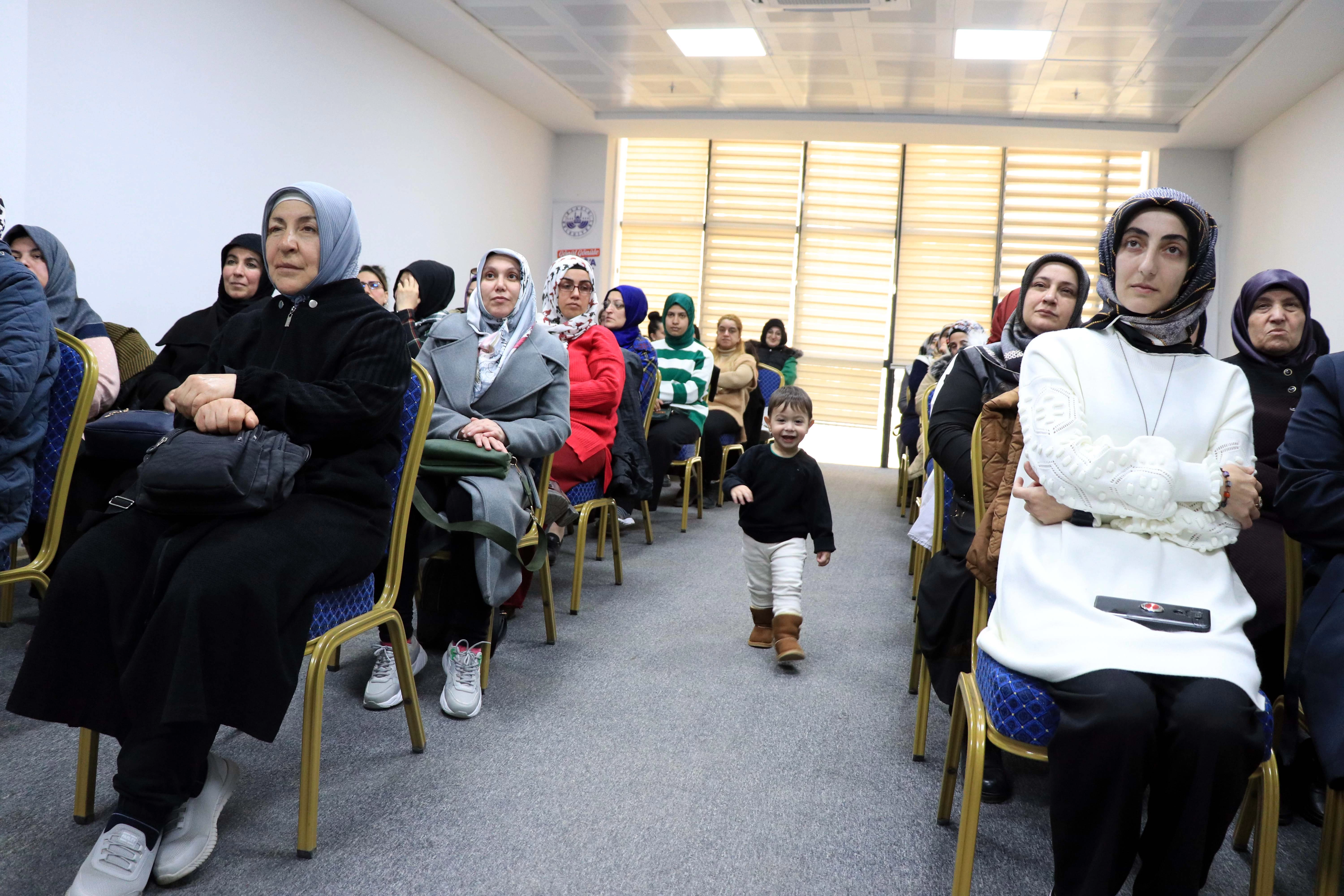 Elazığlı anneler, yangınlara karşı eğitim alıyor 5