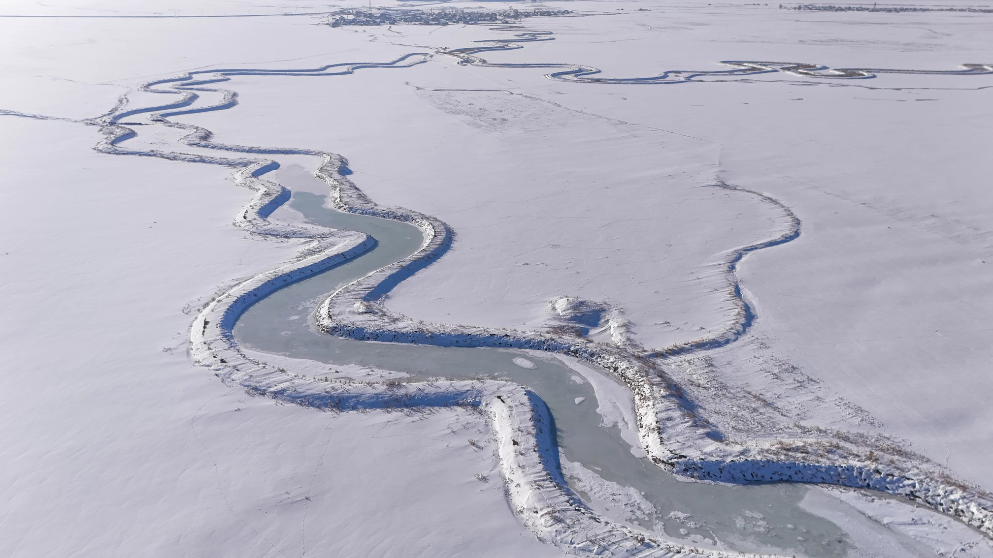 Van'da Çubuklu Çayı buz tuttu 1