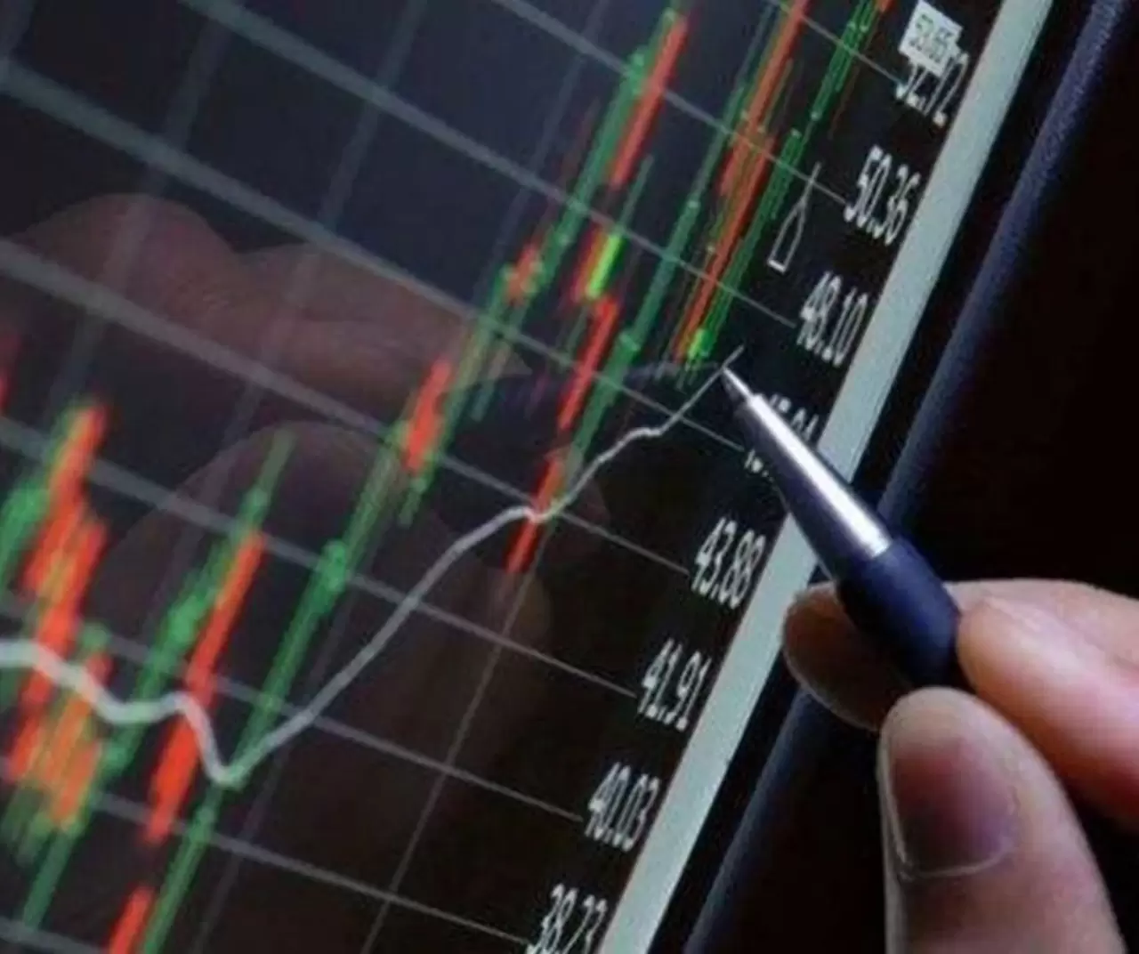 BIST 100 TL bazında rekor kırdı, dolar bazlı zirve yakın 9