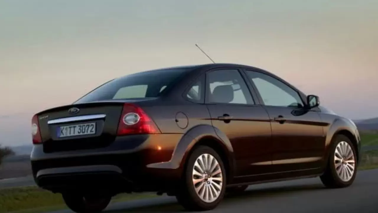 Arıza üstüne arıza veren 4 otomobil; Kapısının önüne çeken pişman oluyor 5