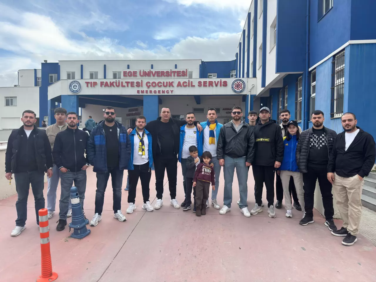 3 yaşındaki Afra için gökyüzüne umut balonları uçtu 5