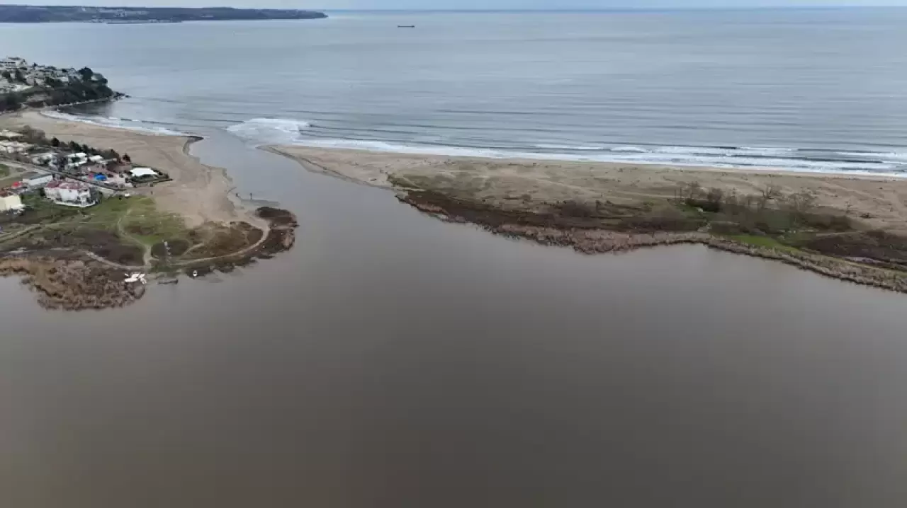 Mert Gölü denizle buluştu 2