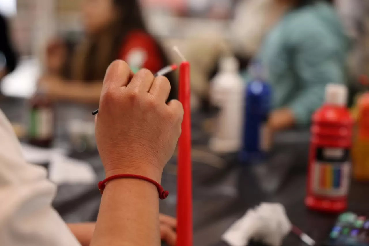 Üç kuşak mum boyama atölyesinde buluştu 4