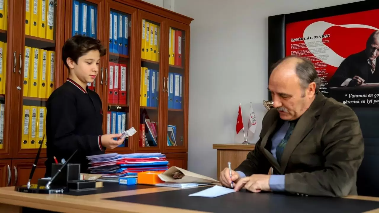 Bu okulda kayıp eşya sorunu tarih oldu: Sırrı ise sadece bir “Alkış” 1