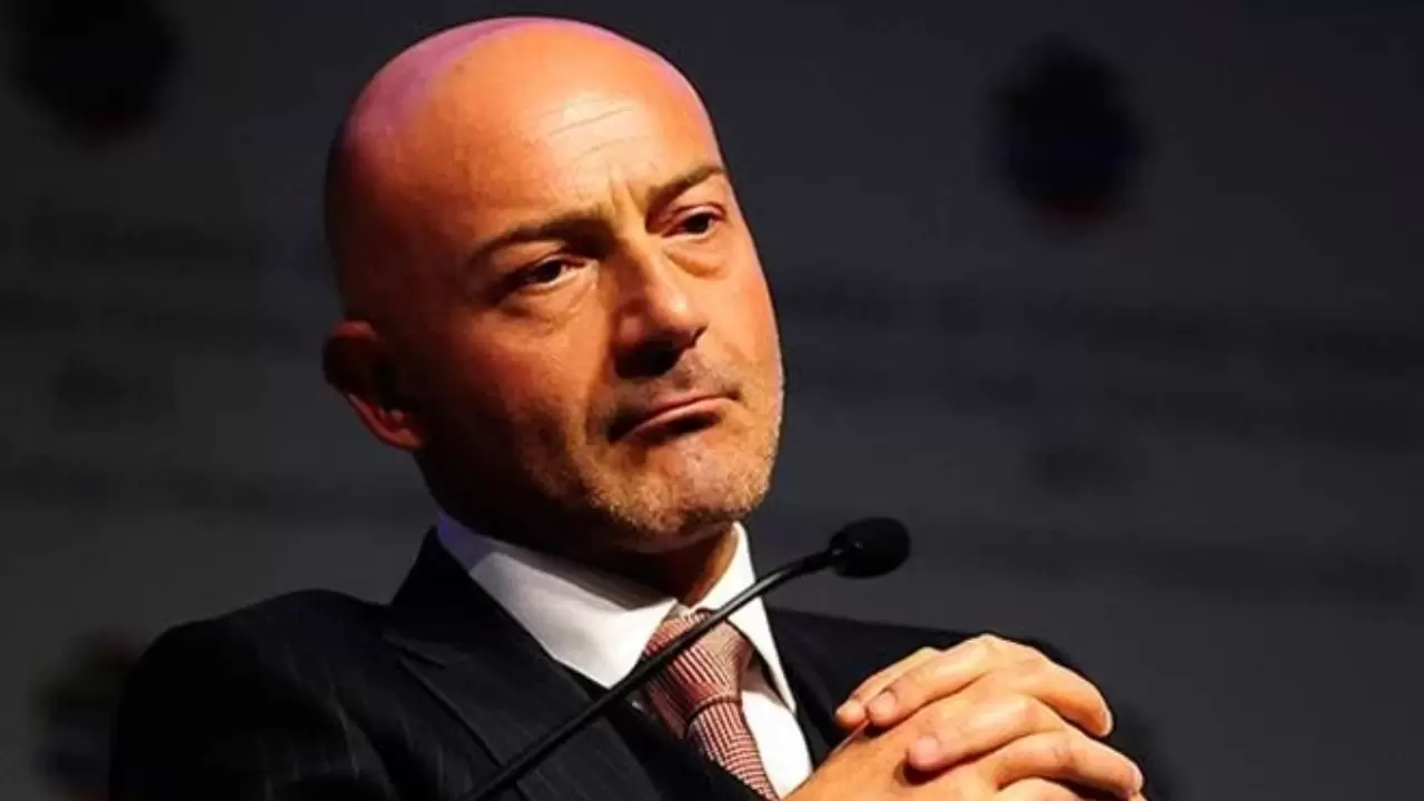 Türkiye’nin en zenginlerinde liste değişti! Murat Ülker artık birinci değil. 8