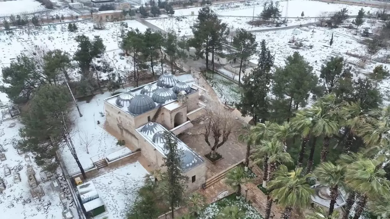 Harran’ın tarihi dokusuna kar rötuşu: İşte o görüntüler 7