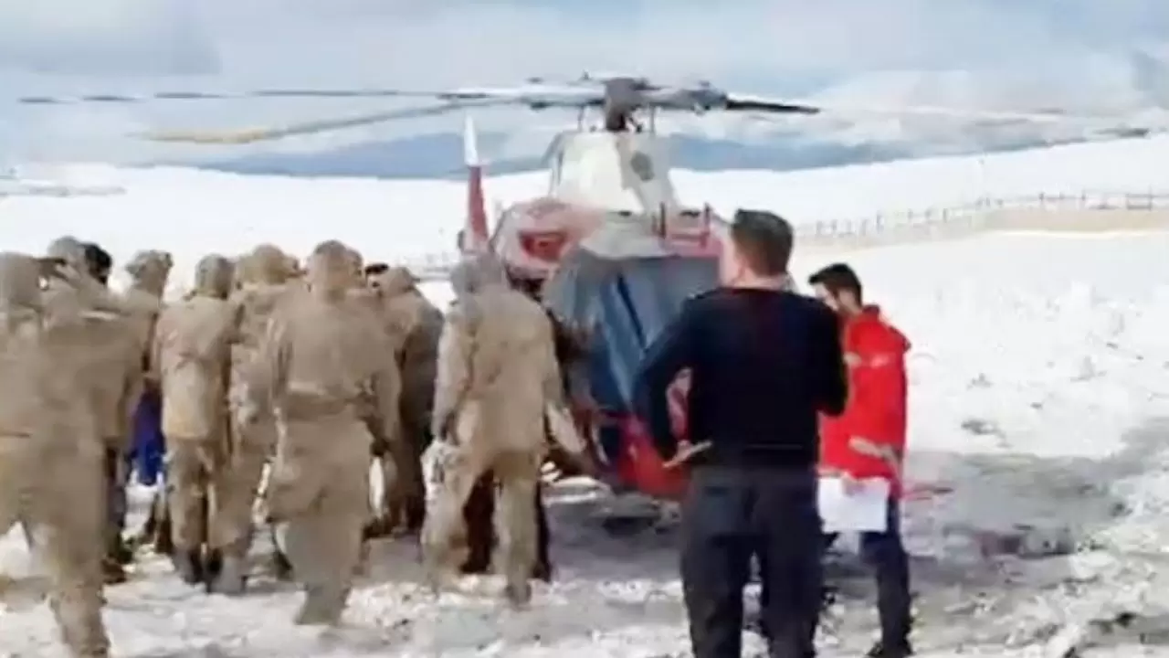 Varto’da kritik müdahale: Yoğun kış şartlarına rağmen yenidoğan bebek için seferberlik 1