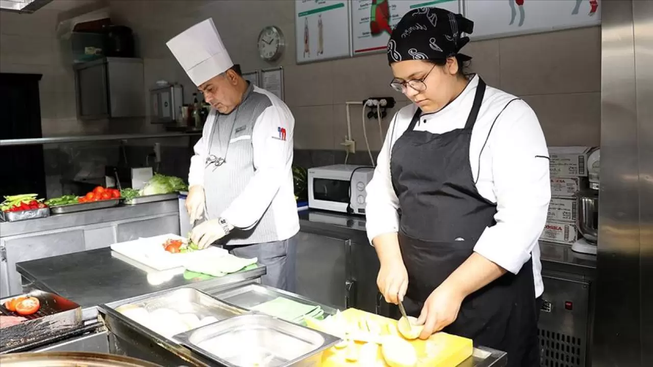 En çok alım yapılan 7 meslek grubu; 2025’te 350.000’den fazla kişi işe alındı 9