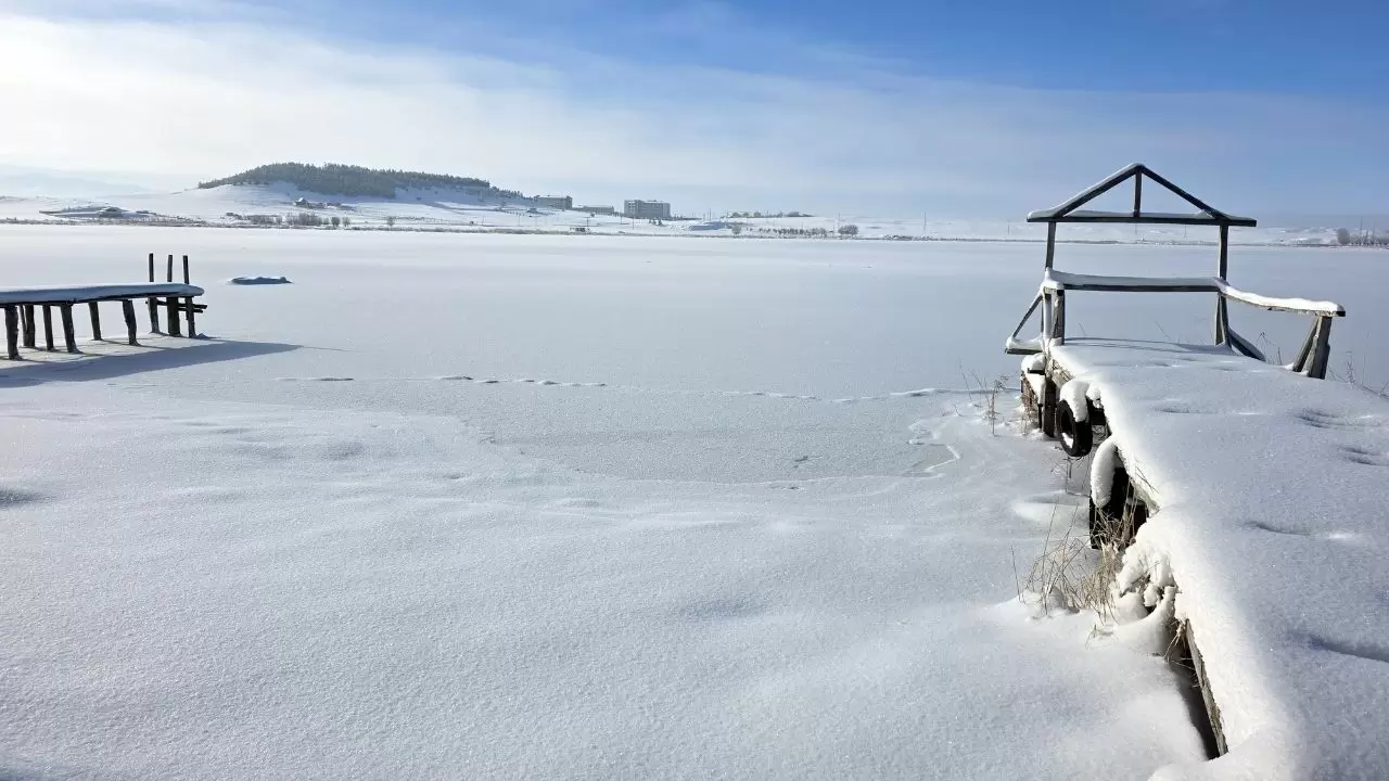 Hafik Gölü beyaza büründü! Sivas’ta kışın en güzel anları havadan görüntülendi 5