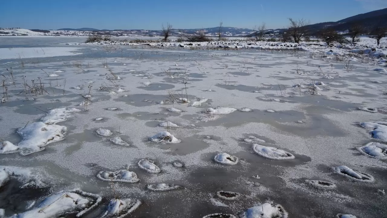 Hasırından çeyiz yapılan Ladik Gölü, kar yağışıyla yeniden doğuyor 3