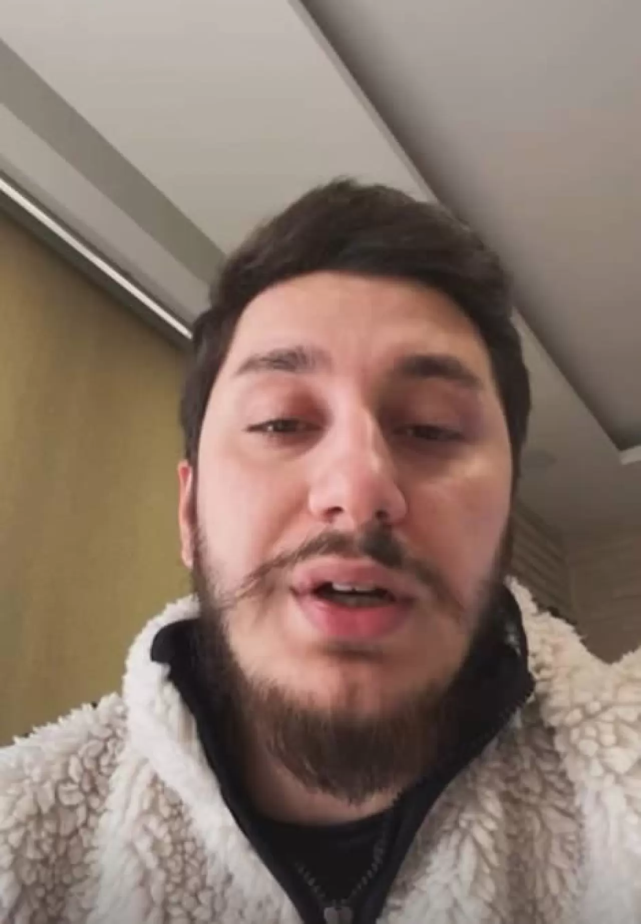 Güllü’nün oğlundan babasına sert suçlama: “Annemin hayatını karartan kişi” 8