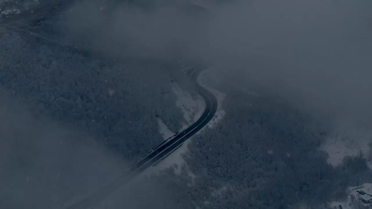 Bolu Dağı’nda kar etkisi: Ormanlar ve yollar aynı karede 7