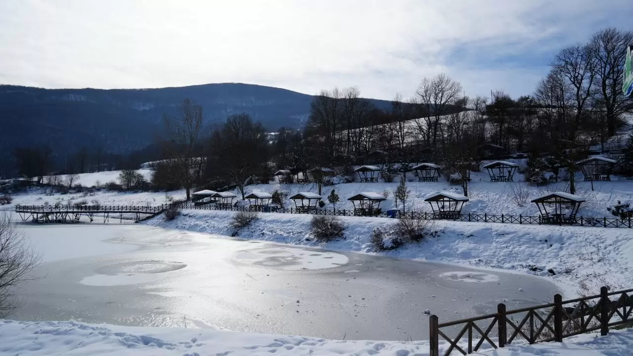 Hasırından çeyiz yapılan Ladik Gölü, kar yağışıyla yeniden doğuyor 9