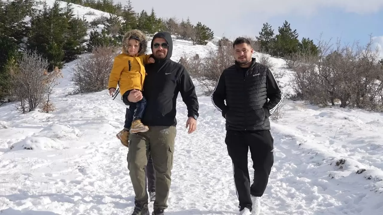 Bulutların üzerinde beyaz yolculuk: Kırıkkale'de kışın tadı Dinek Dağı'nda çıkıyor 5