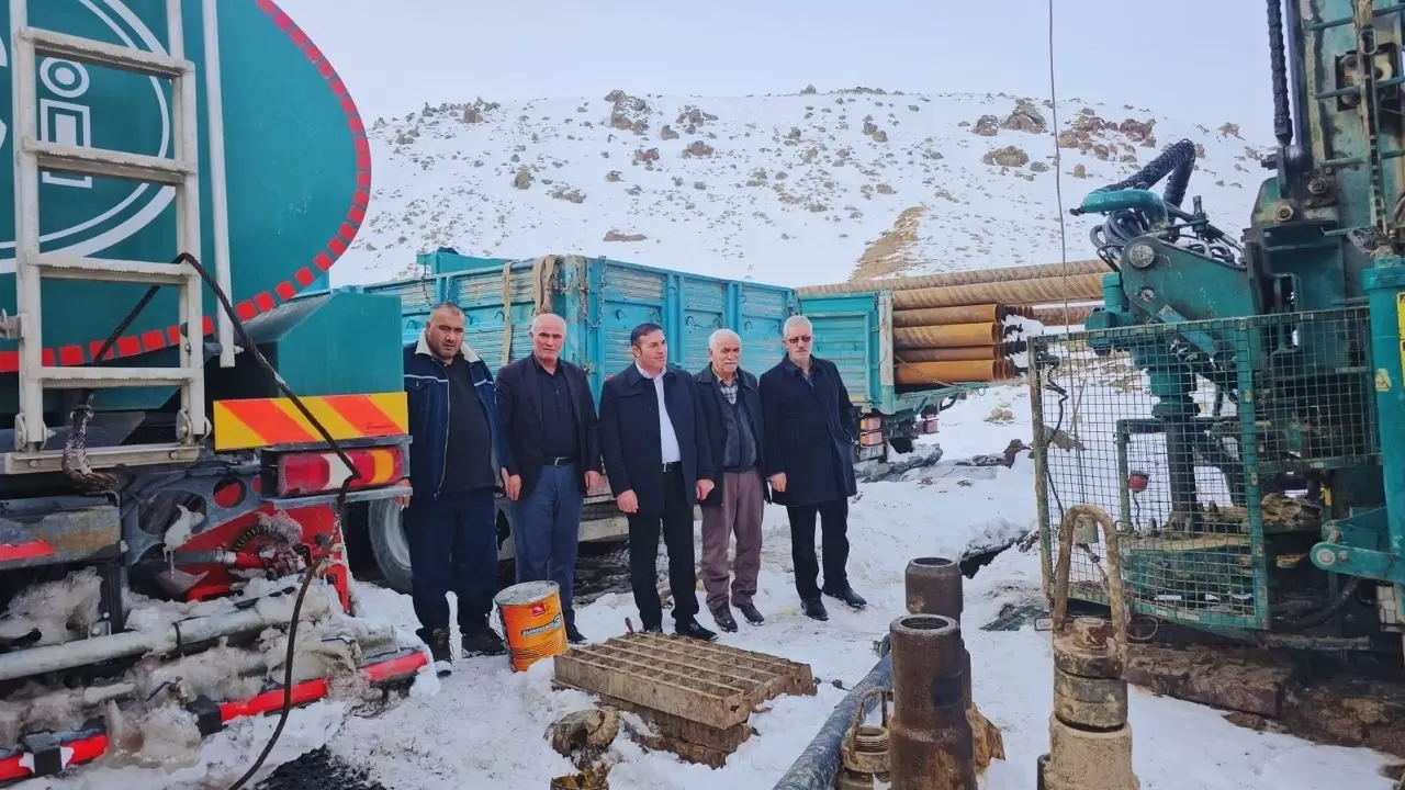 Soğuk var, su yok: Bitlis’te kış gününde içme suyu çilesi 3