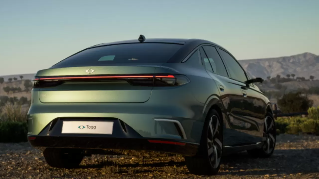 Bagaj hacmi SUV’lardan daha büyük 9 otomobil; Togg da listeye girdi! 13