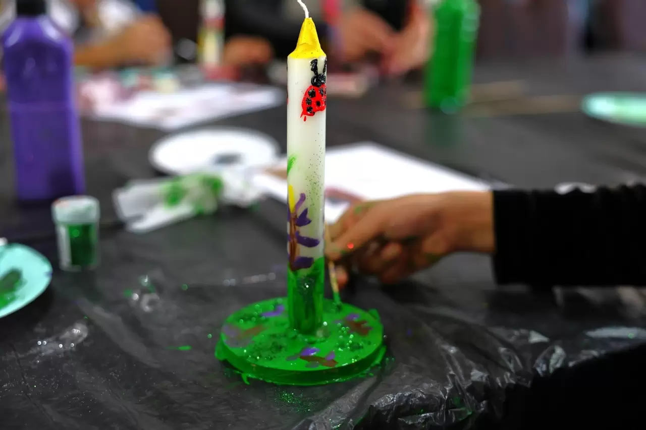 Üç kuşak mum boyama atölyesinde buluştu 1