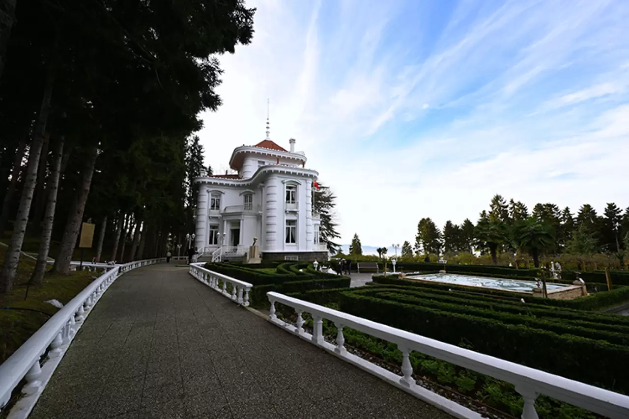 Atatürk Köşkü 2025’te 373 bin 920 ziyaretçi ağırladı 1