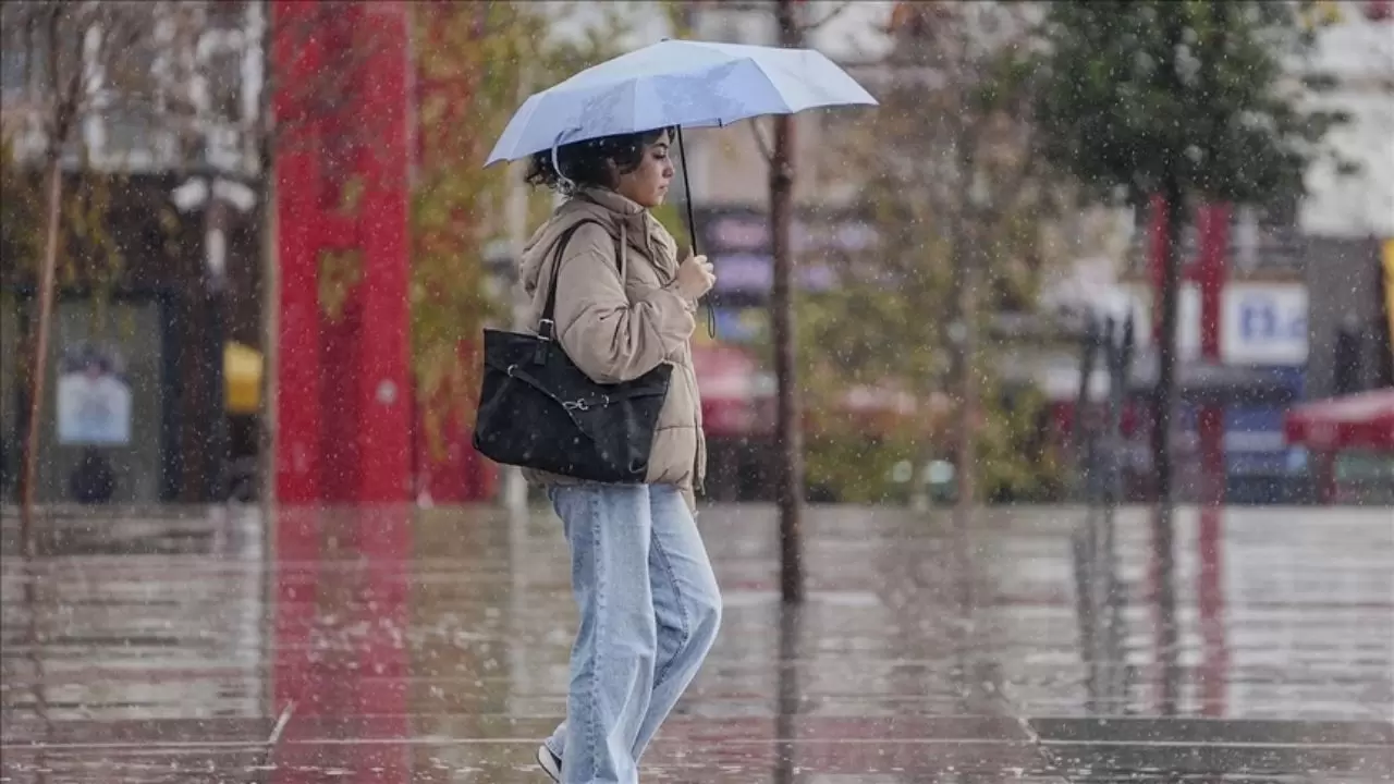 Meteoroloji'den sarı ve turuncu kodlu uyarı: O illerde sağanak ve kar kapıda! 8