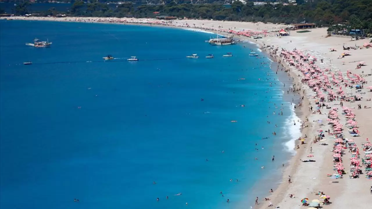 Türk turistler de ilk o ülkeyi tercih ediyor ; Dünyanın en büyük 10 turizm ekonomisi… 14