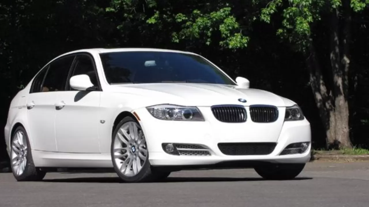 Arıza üstüne arıza veren 4 otomobil; Kapısının önüne çeken pişman oluyor 4