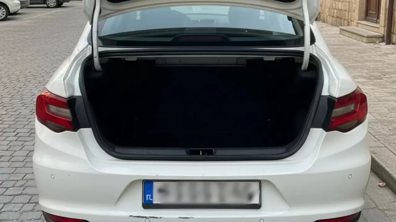 Bagaj hacmi SUV’lardan daha büyük 9 otomobil; Togg da listeye girdi! 11