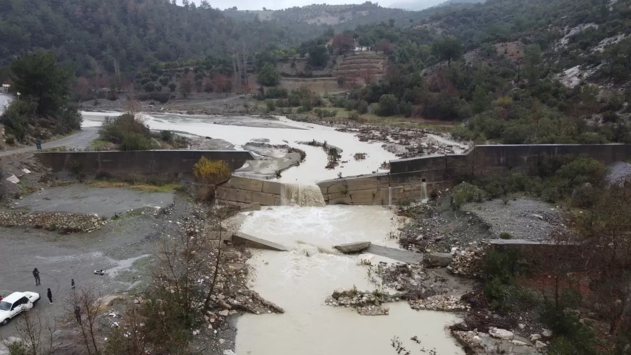Kuraklıktan sonra yeniden hayat buldu: Deliçay çağlamaya başladı 2