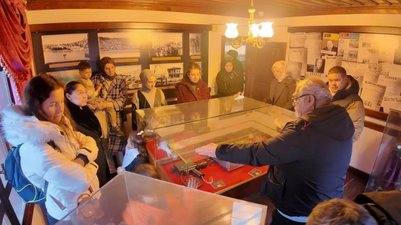 10 Ocak Çalışan Gazeteciler Günü’nde çocuklar Basın Onur Günü hakkında bilgi edindi, medya bilinci kazandı 4