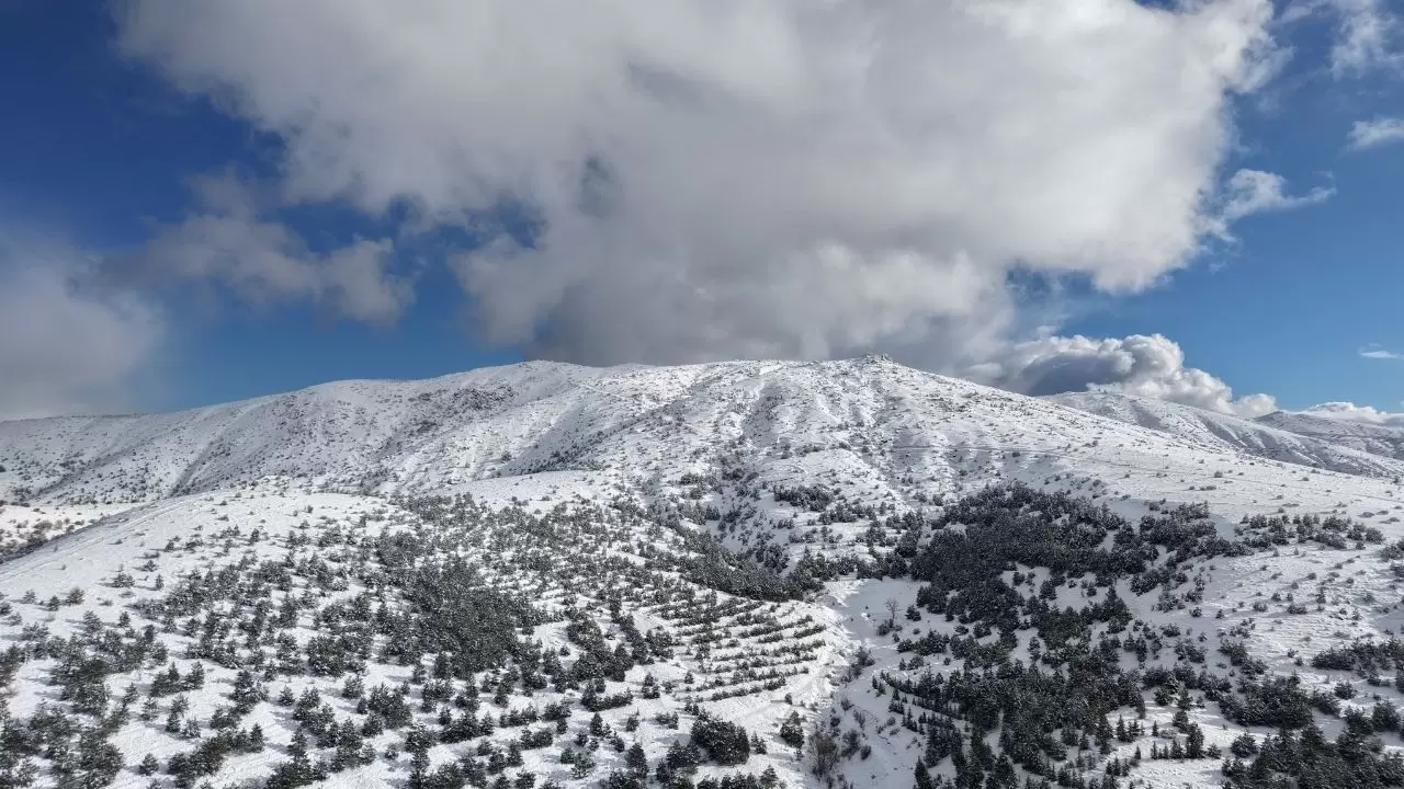 Bulutların üzerinde beyaz yolculuk: Kırıkkale'de kışın tadı Dinek Dağı'nda çıkıyor 4