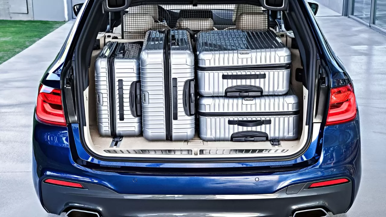 Bagaj hacmi SUV’lardan daha büyük 9 otomobil; Togg da listeye girdi! 10