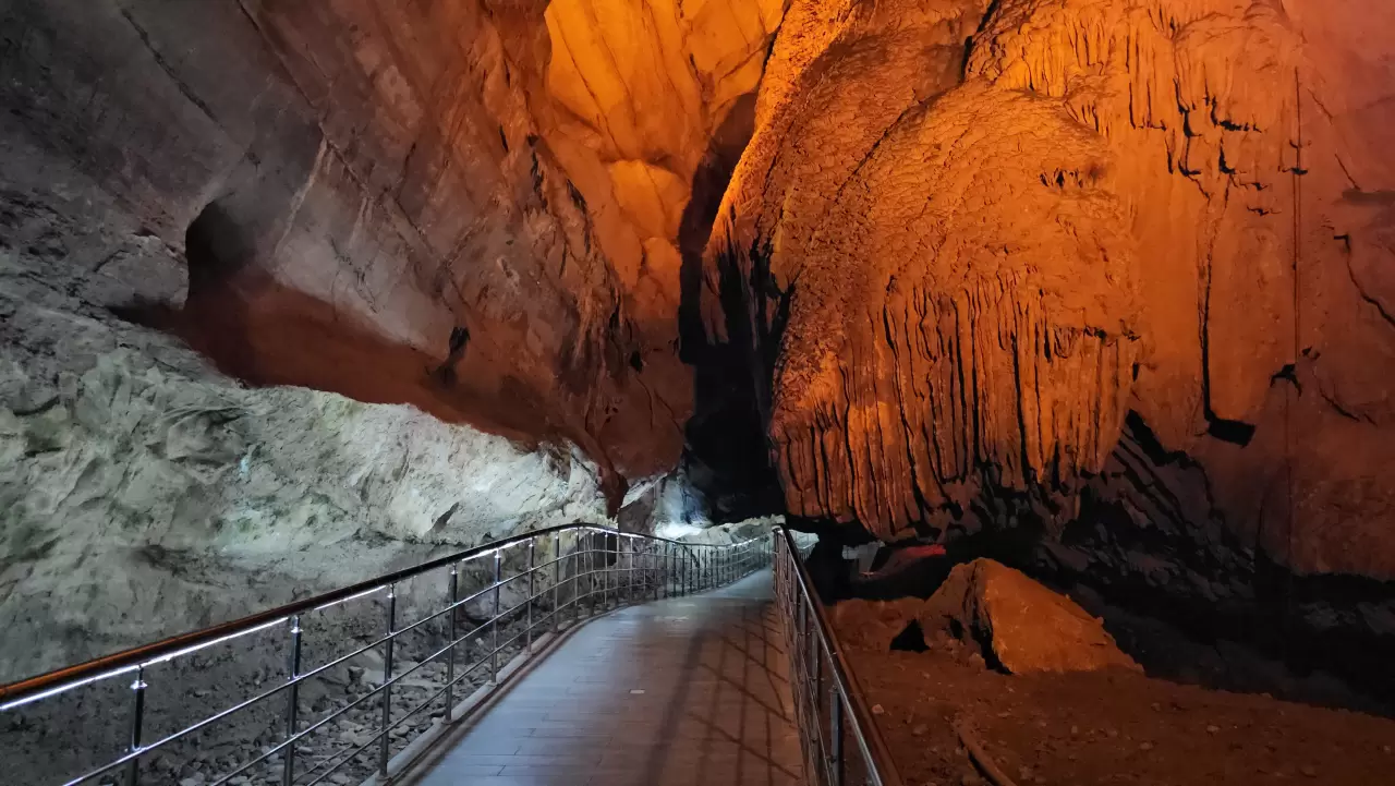 350 milyon yıllık Gökgöl Mağarası'na ziyaretçi rekoru 4