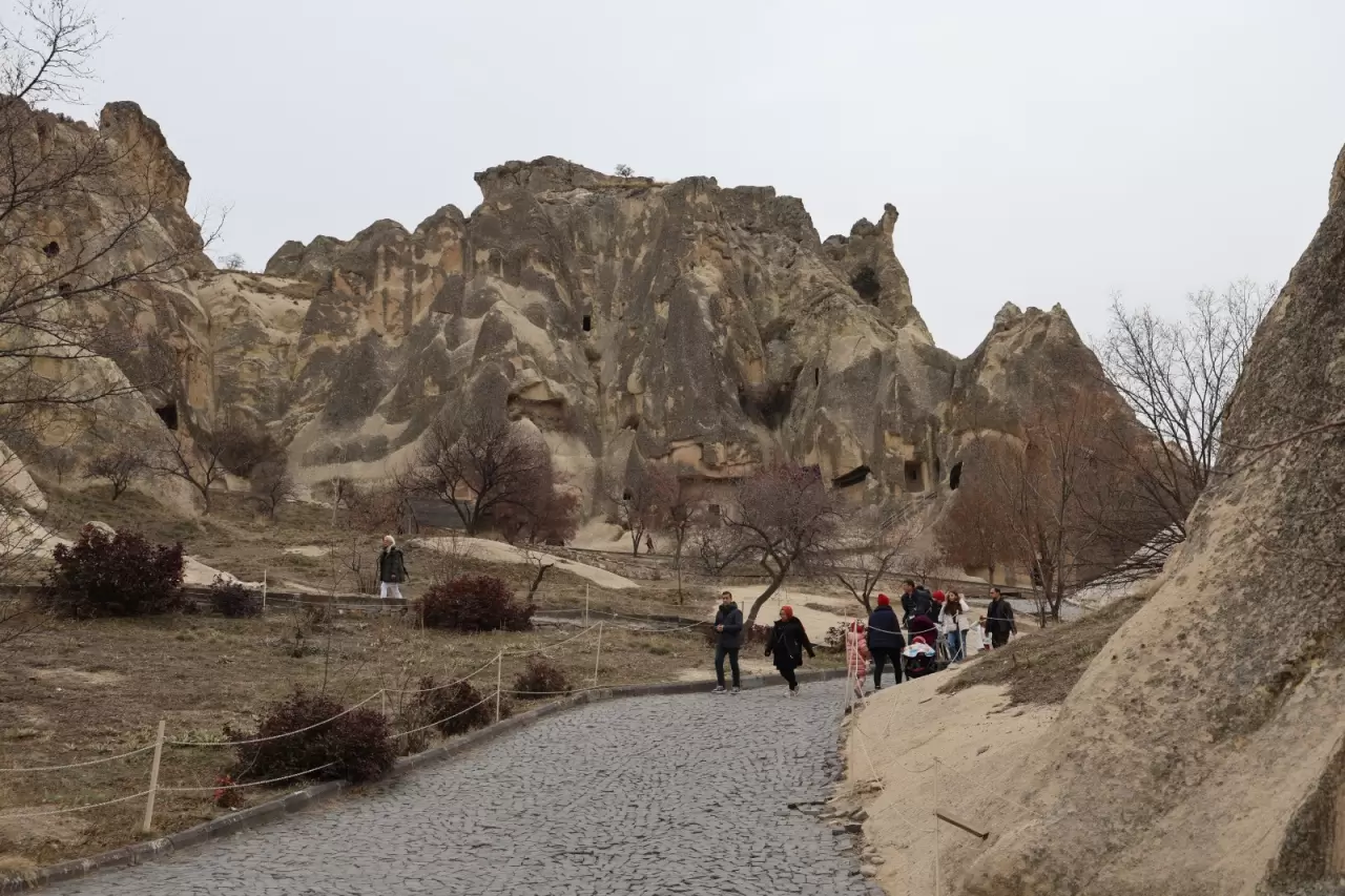 Kapadokya'ya ilgi çığ gibi büyüyor! Milyonlarca turist müze ve yeraltı şehirlerine akın etti 3