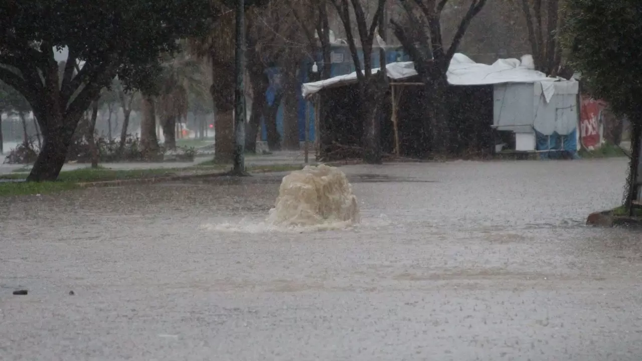 Adana’da şok eden sel görüntüleri 5