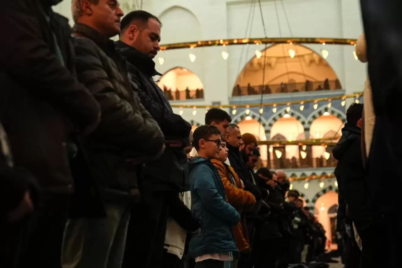 Berat Kandili tüm yurtta idrak edildi: Vatandaş 81 ilde camilere akın etti 2